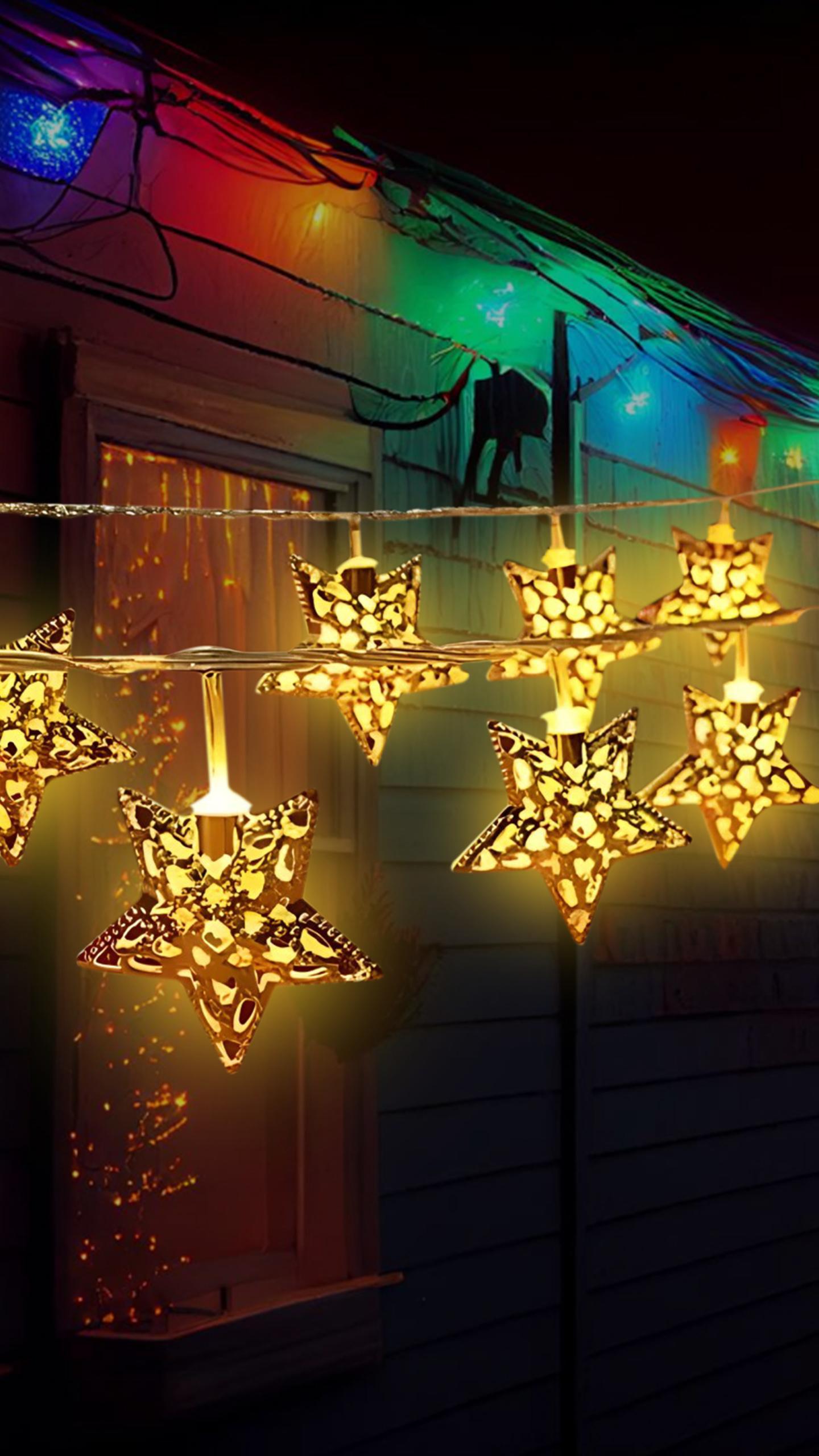 Cost Analysis of Christmas Lighting in Georgia: LED vs. Incandescent