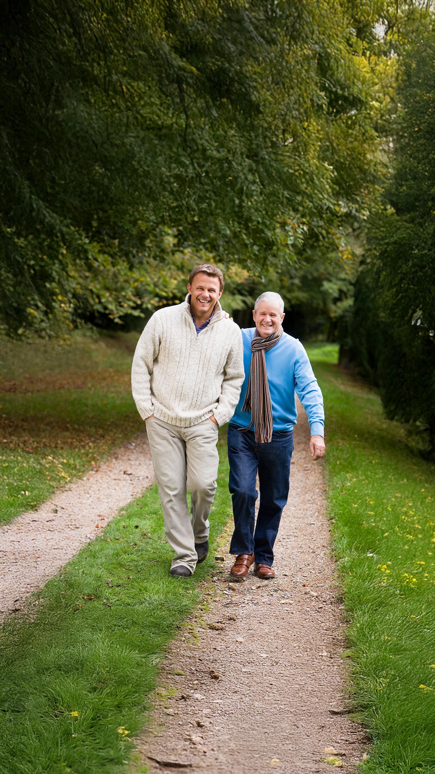 HuffPost Explores Men's Perspectives on Age-Gap Relationships and Their Complexities