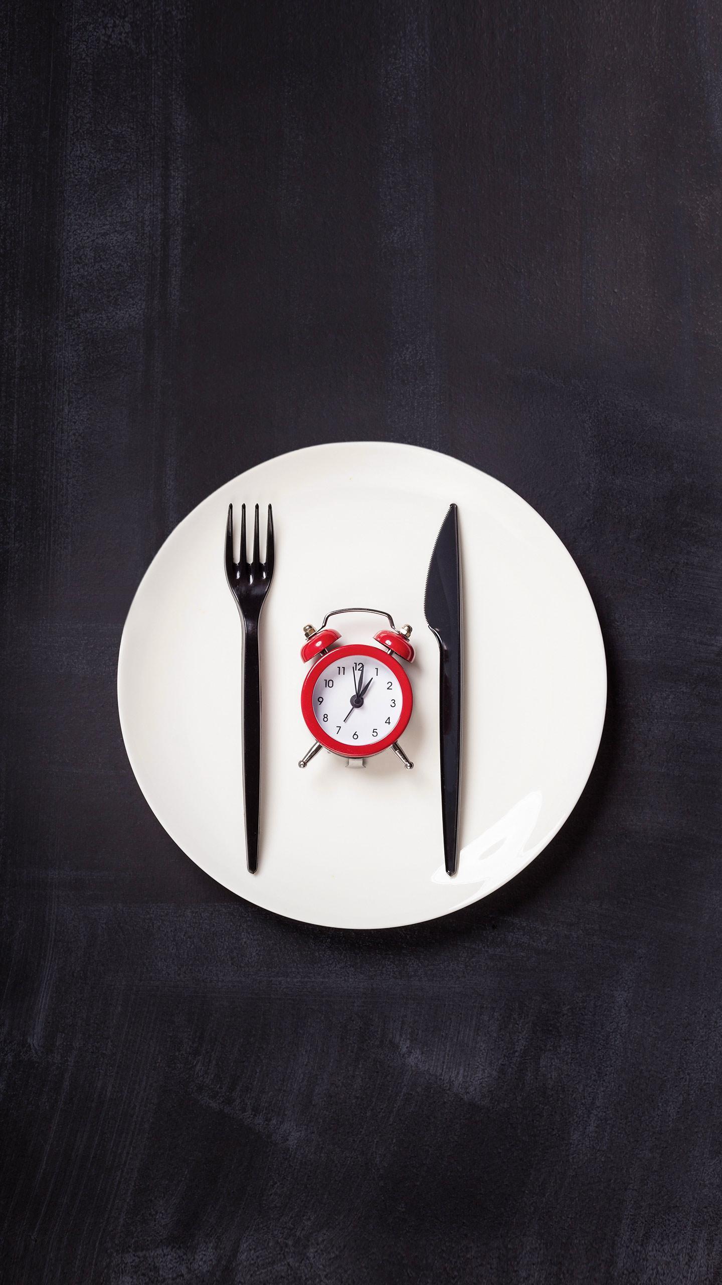 Psychological Bulletin Study Finds Short-Term Fasting Does Not Affect Cognitive Performance