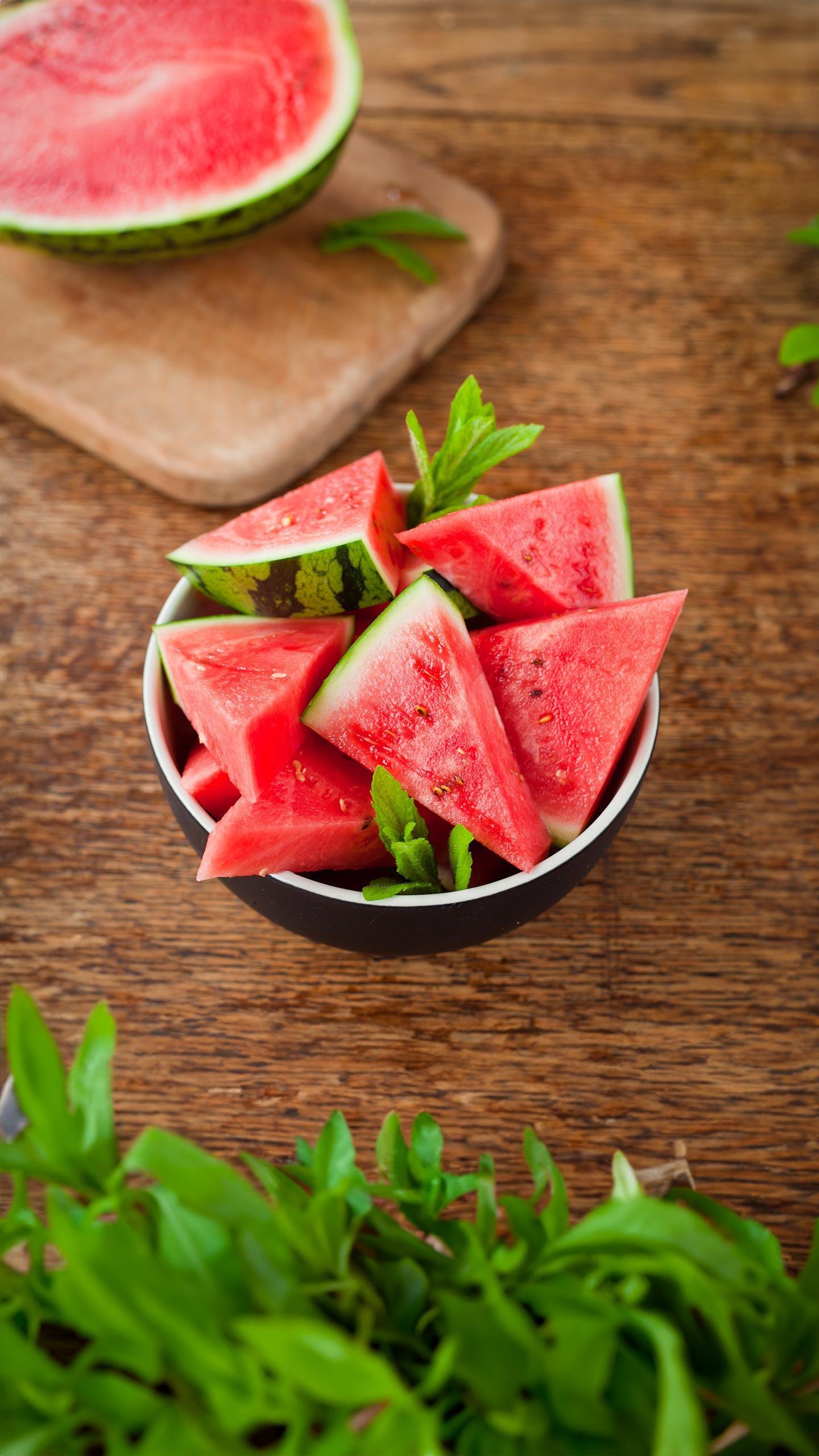 Sara Lindquist Highlights Signs of Work-Centric Lifestyle Impacting Personal Well-being