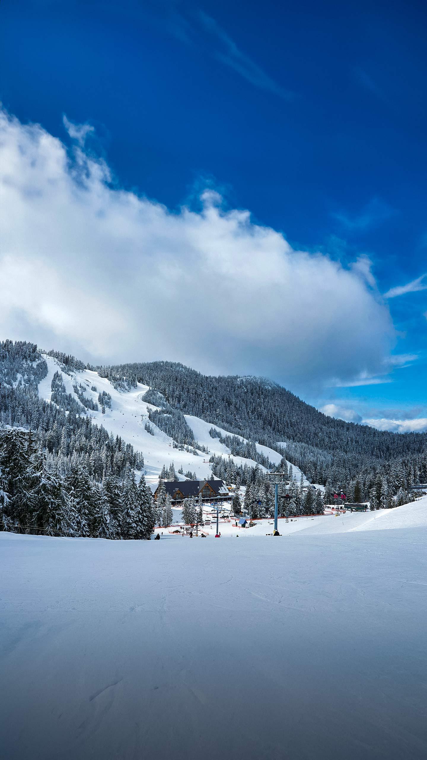 Keystone Ski Resort Opens Early Following A-Basin's Announcement