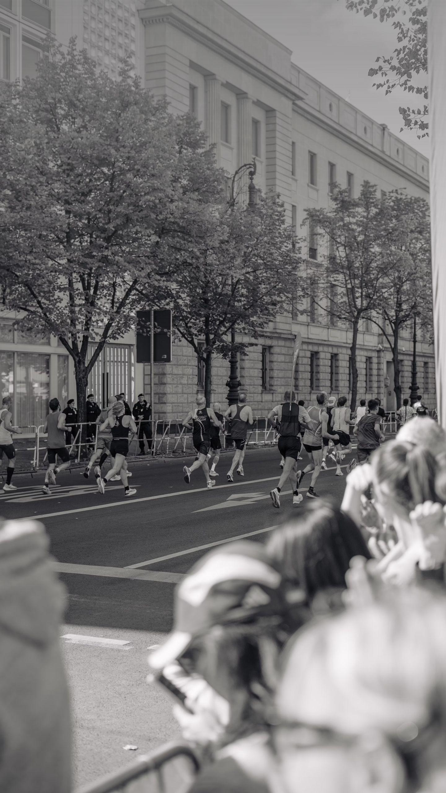 Birmingham Hosts 78th National Veterans Day Parade with Medal of Honor Recipient as Marshal