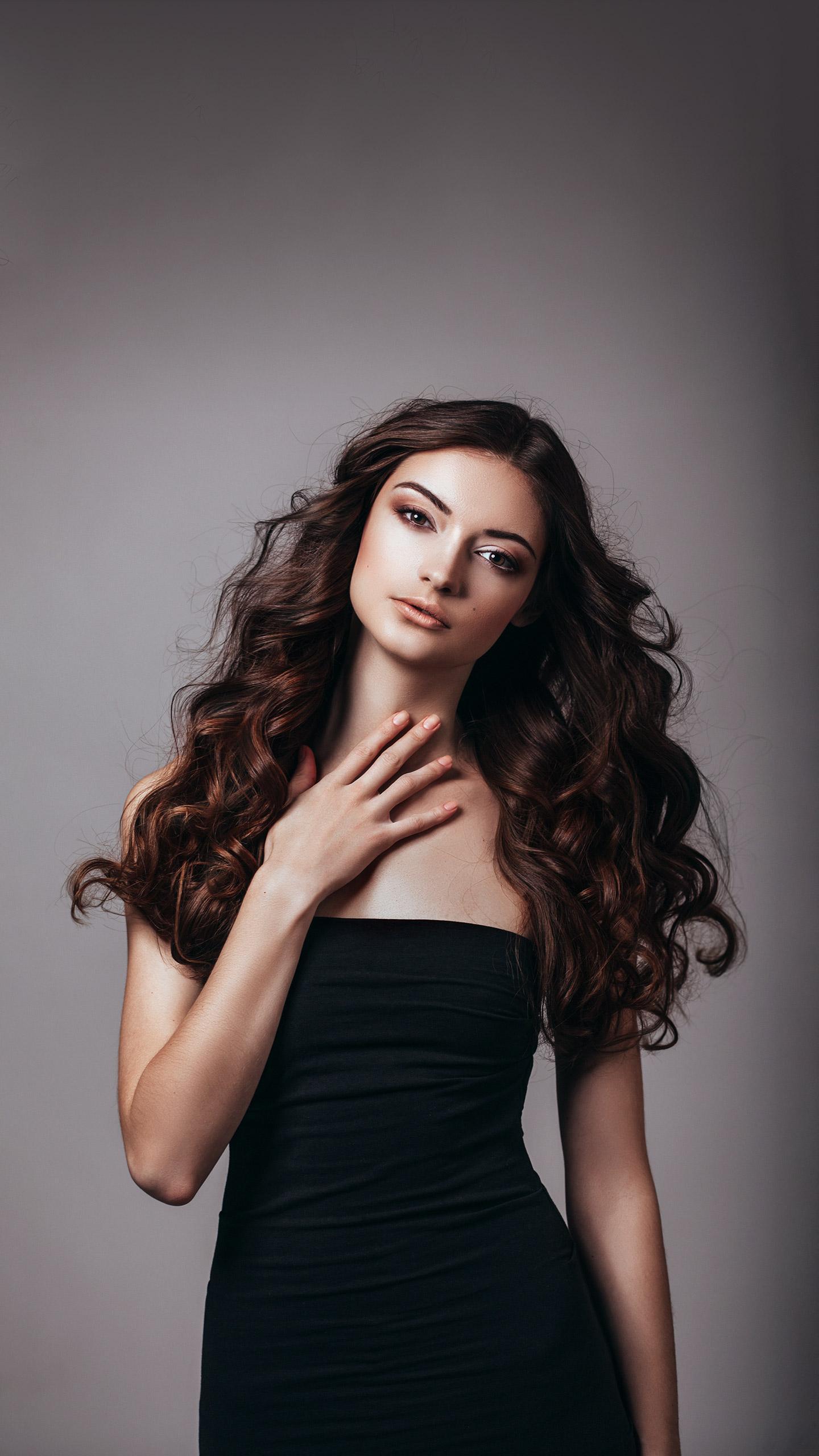 Vogue Highlights Top Celebrity Beauty Trends of the Week