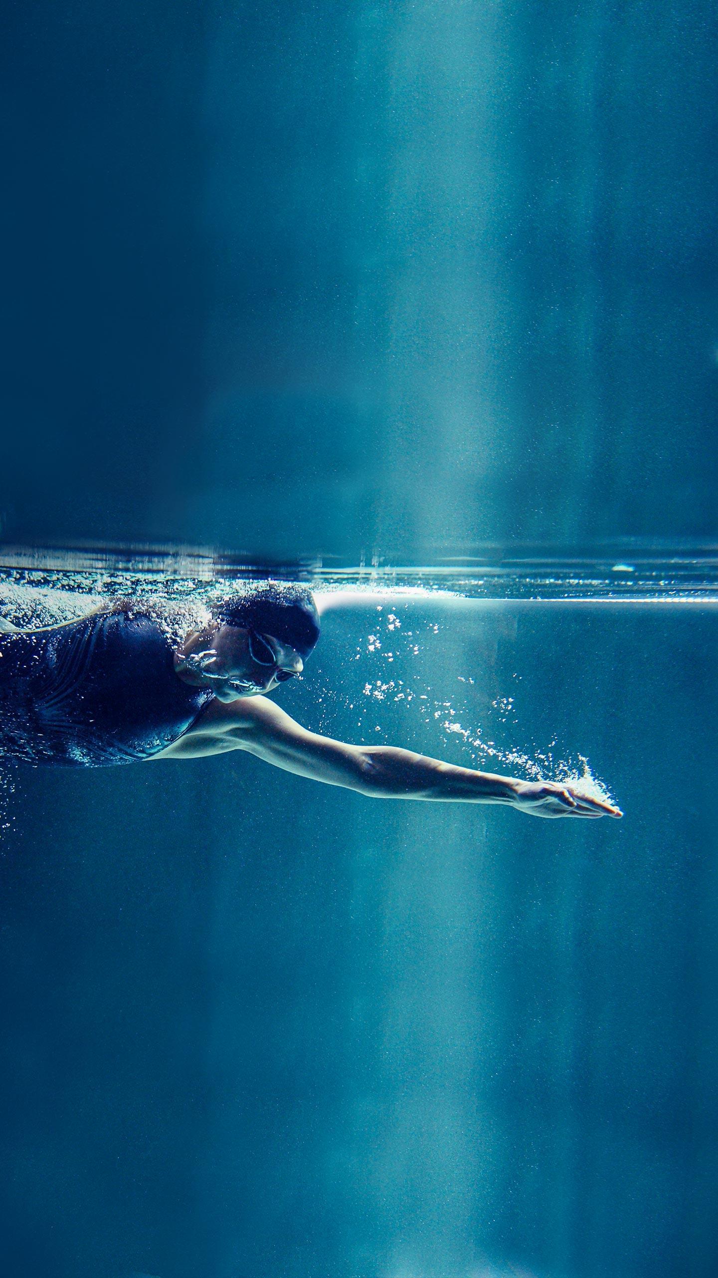 Cambridge Researchers Develop 'Swimming Cap' to Aid Brain-Injured Babies