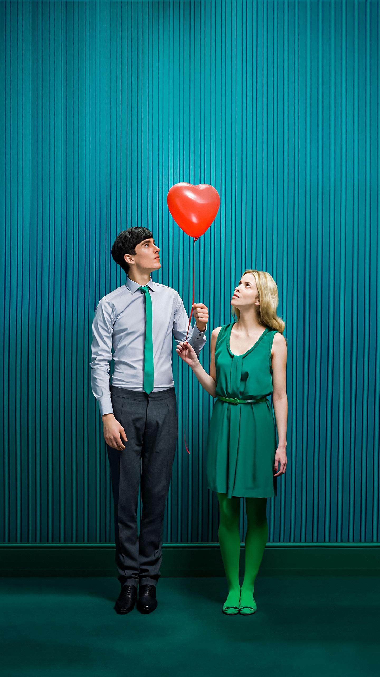 Vogue Article Sparks Debate on Whether Having a Boyfriend is Embarrassing